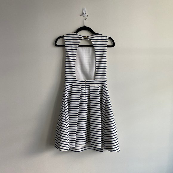ZARA BASIC Mini Blue and White Princess Dress - Picture 3 of 7